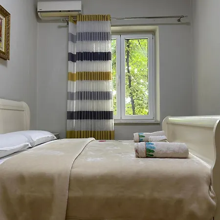 Апартаменты Kelly's Cozy Hideaway - Тирана